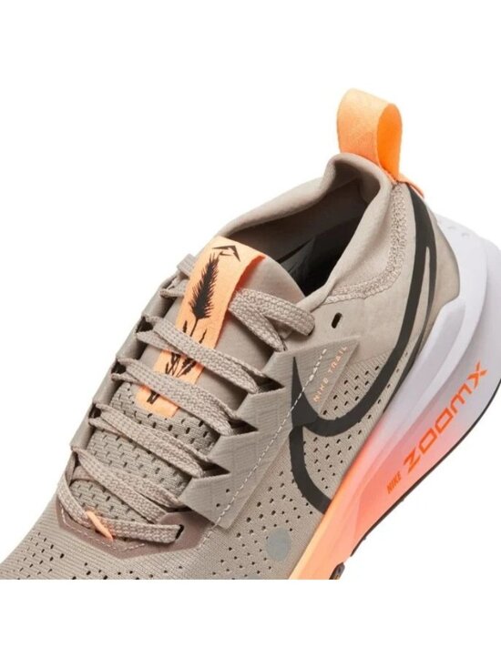 Nike Zegama Trail 2 – Size 11.5 Men Running Shoes Malt Alabaster FD5190-200 NEW main image 7